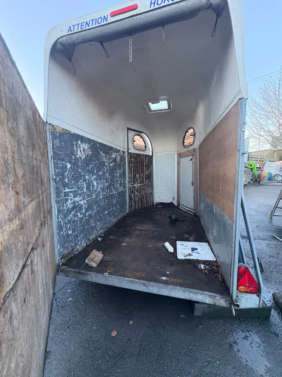 Cheval liberté pull man horse box - Image 3