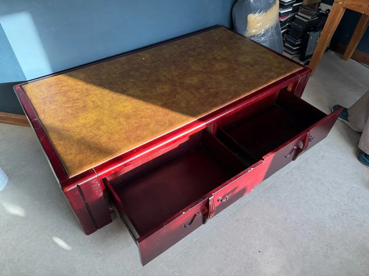 Living room storage - Image 1