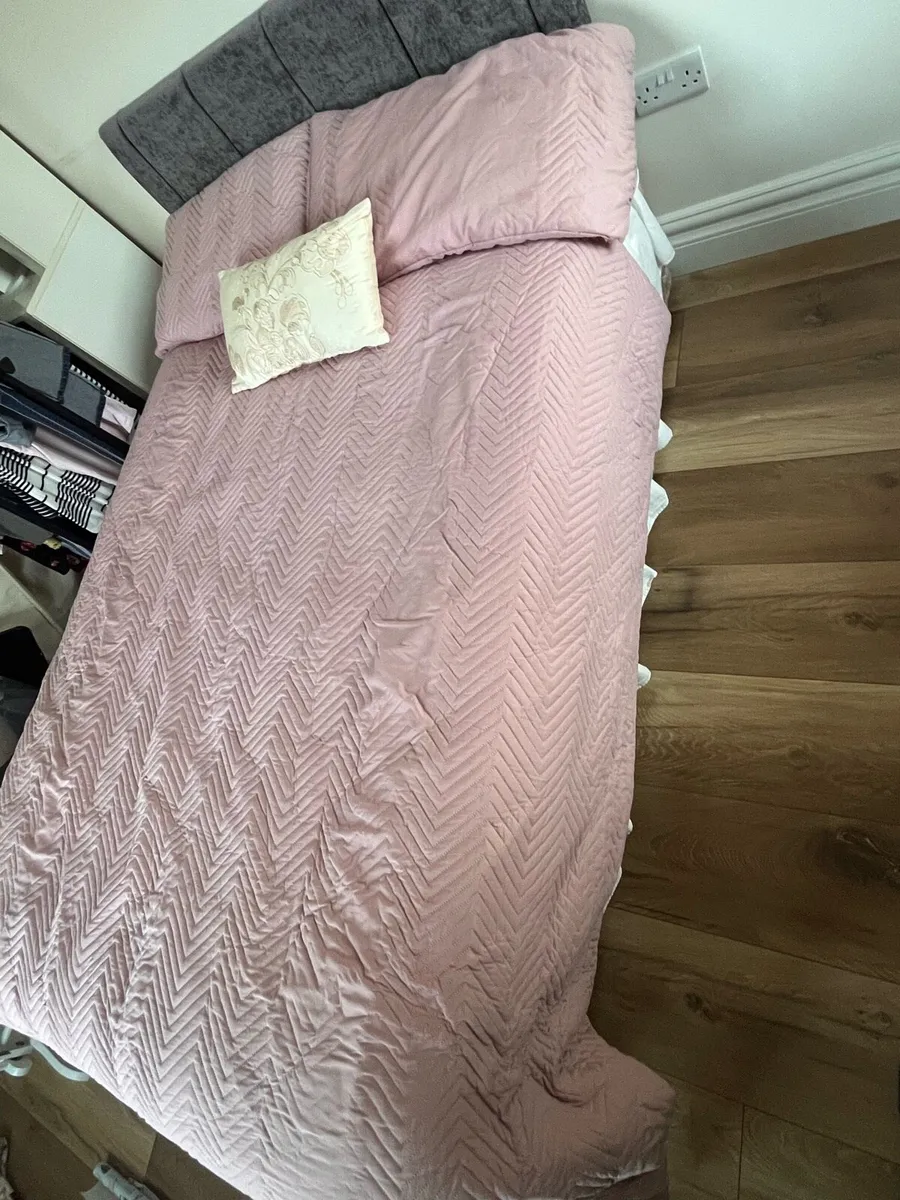 4ft Divan Bed - Image 2