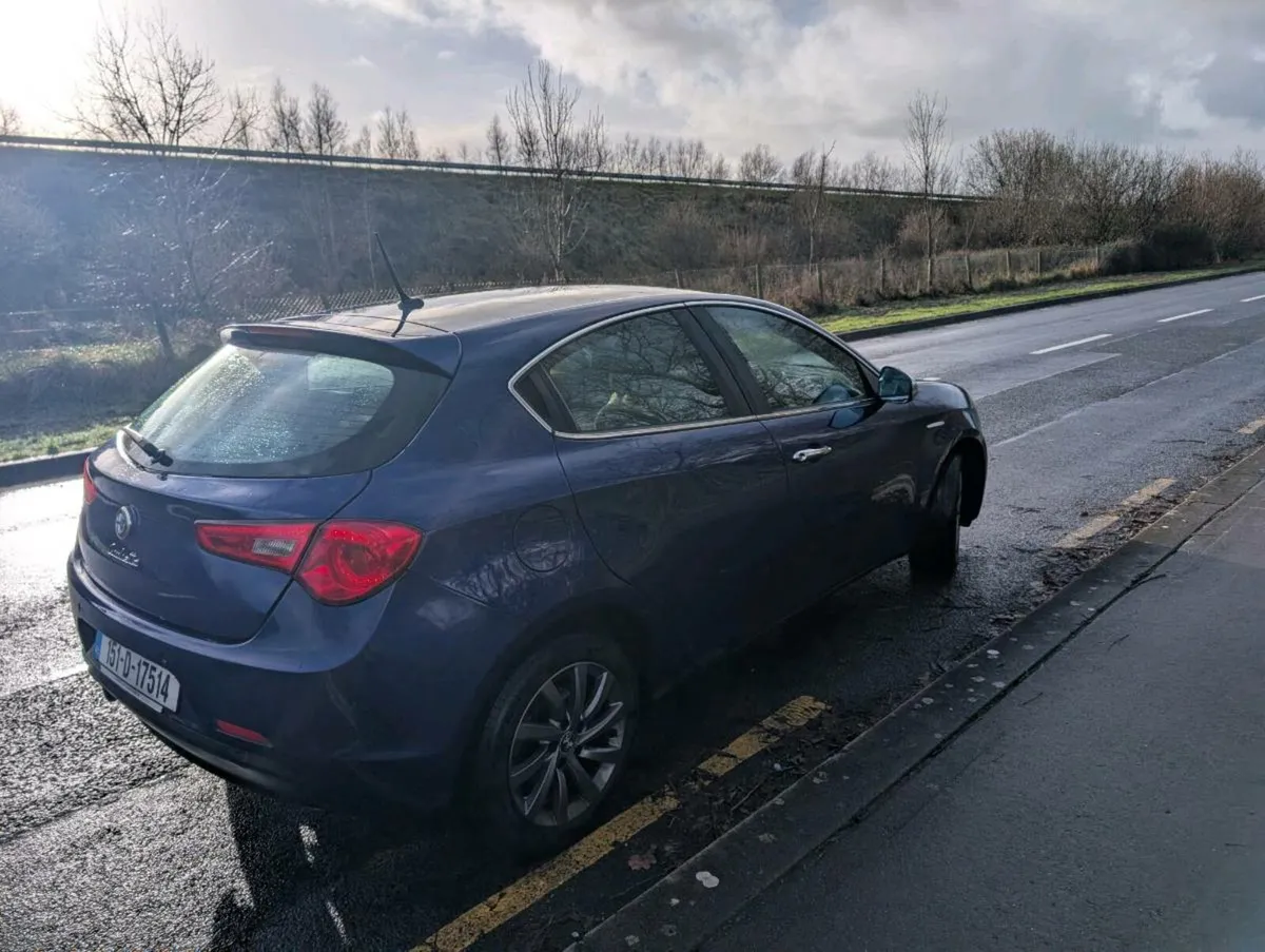 Alfa Romeo Giulietta 1.6 Diesel - Image 3