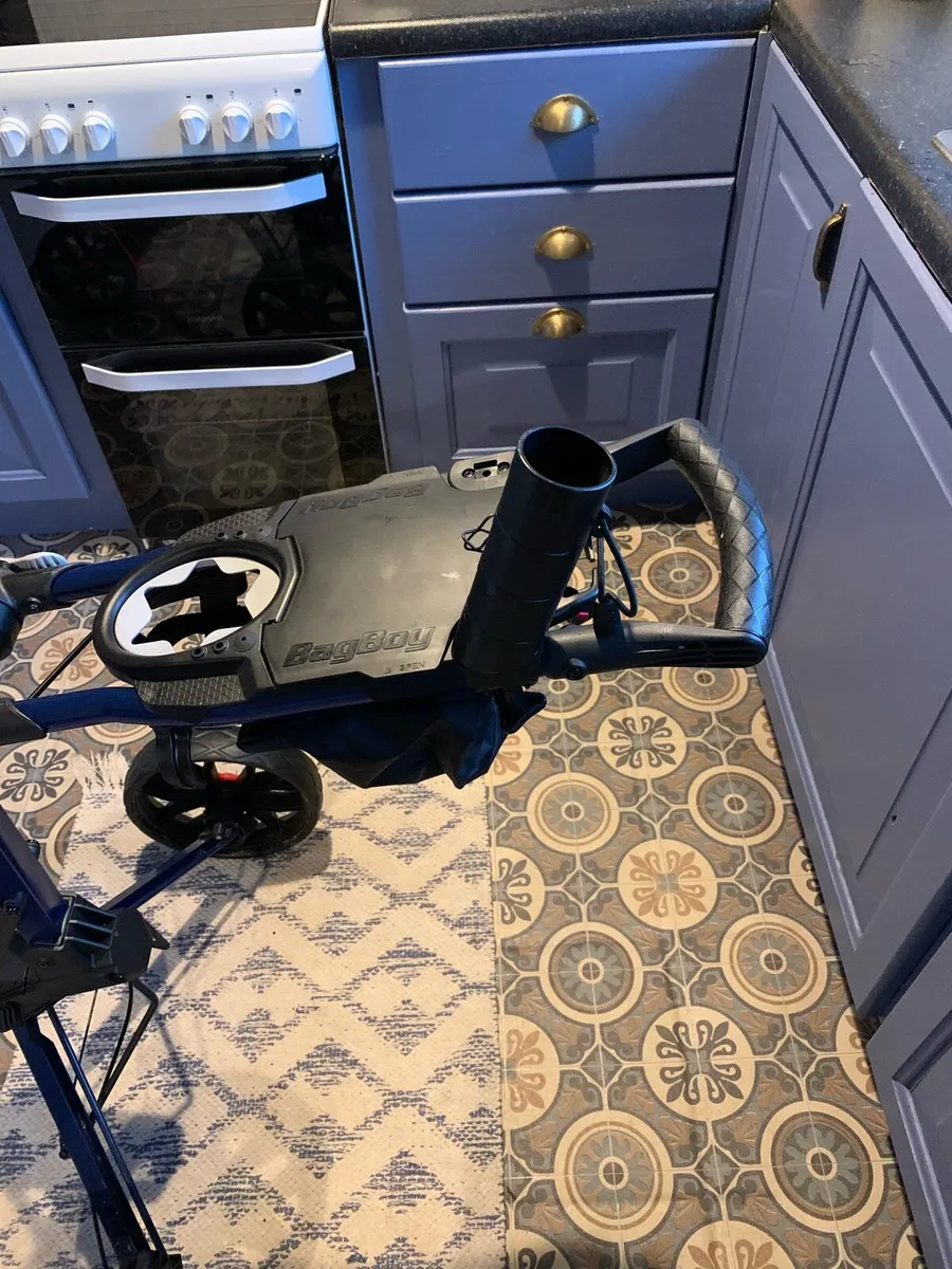 Bag Boy Slimfold 3 Wheel Golf Trolley - Image 3