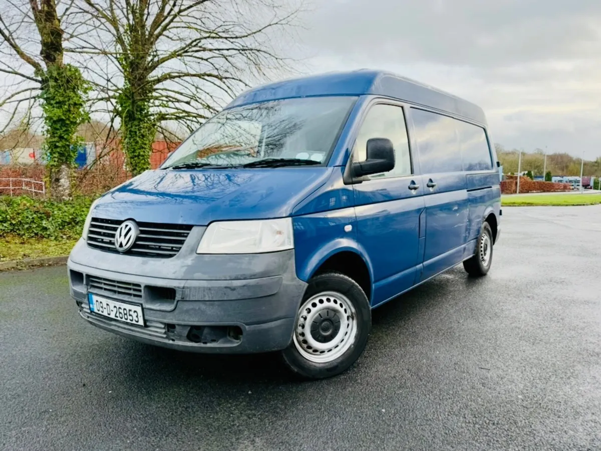 2009  4MOTION  Transporter  LWB    Tax & Tested - Image 1