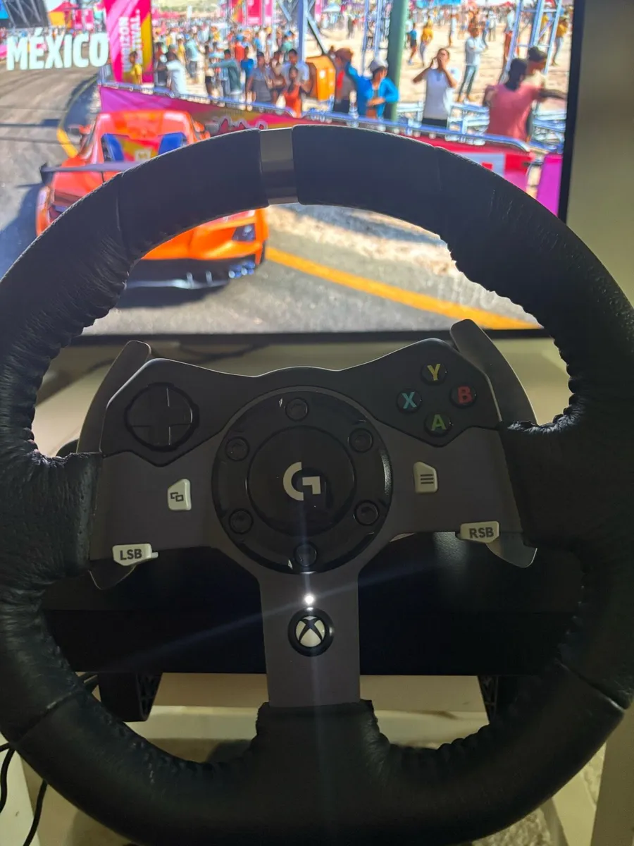 Logitech G920 steering wheel - Image 1