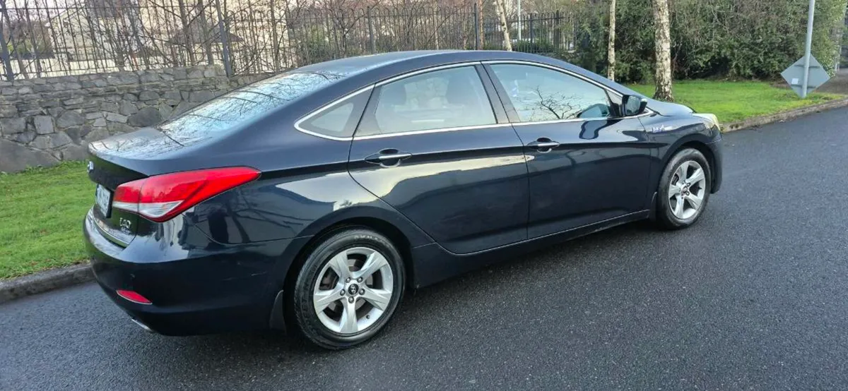 2012 hyundai i40 nctd and taxed - Image 3