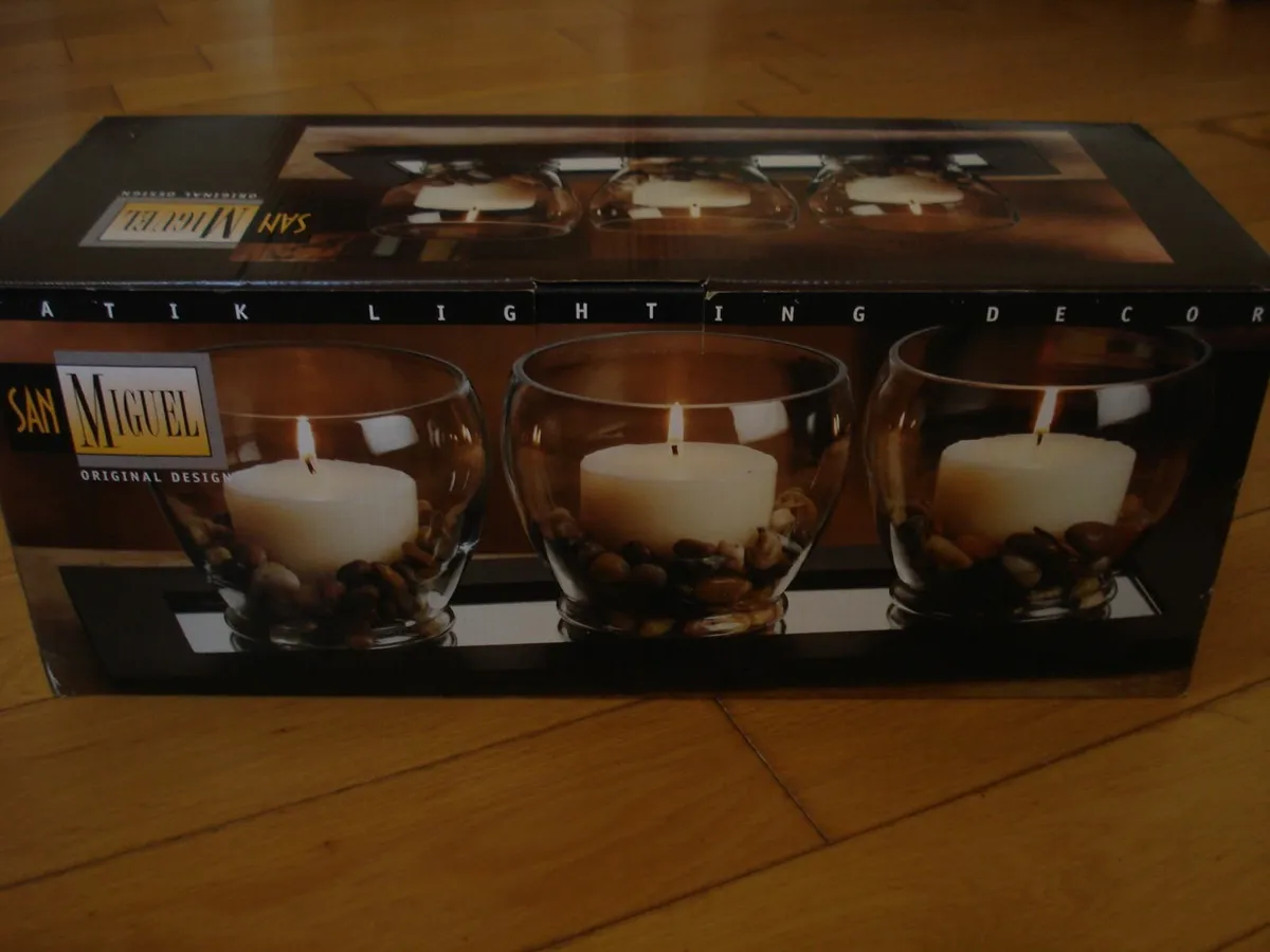 CANDLE  WOODEN TRAYHOLDER SET. - Image 2