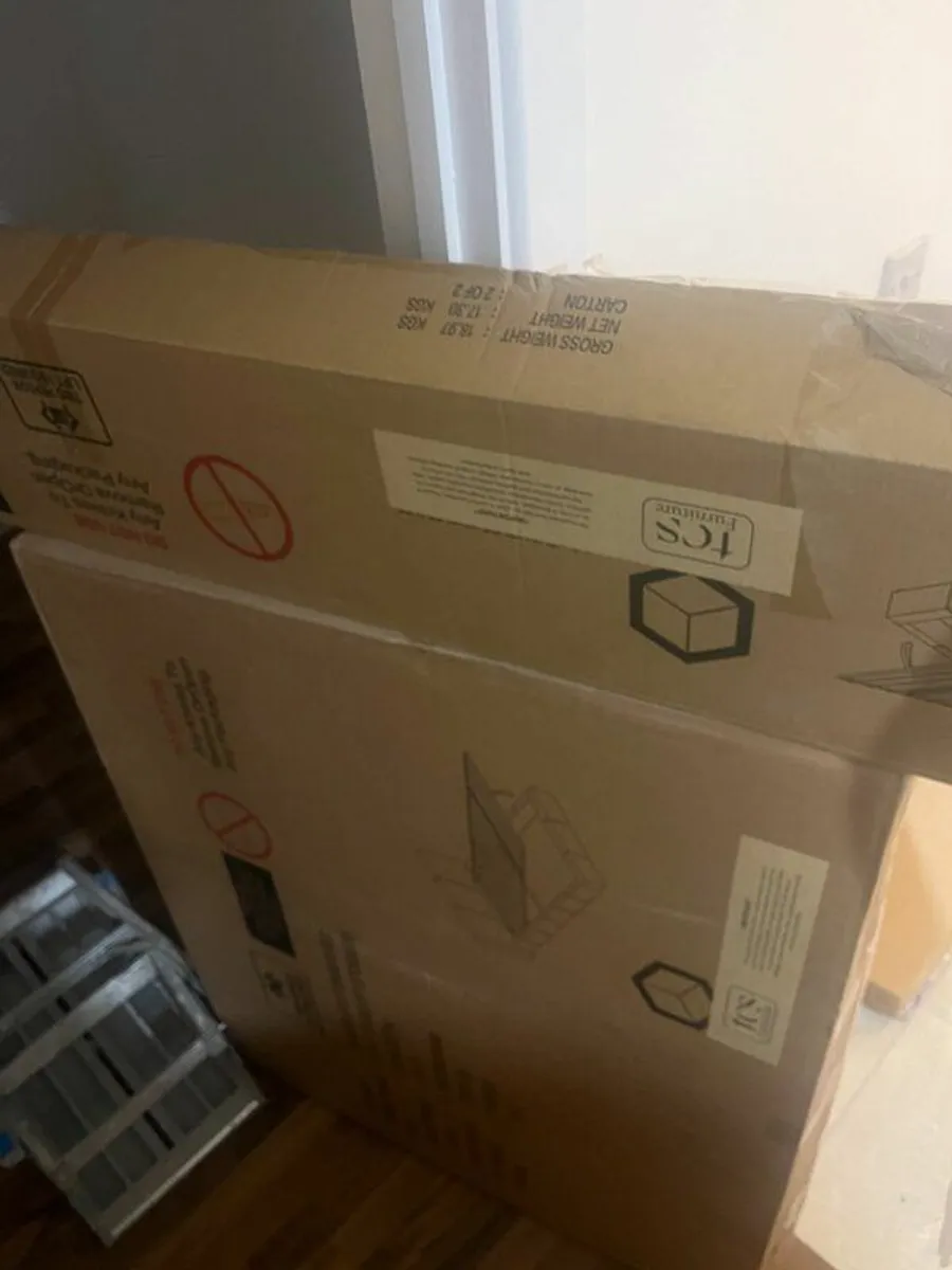 Two single beds with storage - Image 3