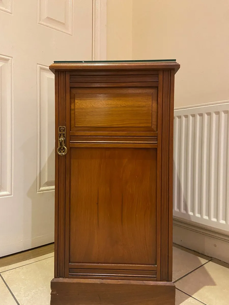 Victorian bedside table locker - Image 3