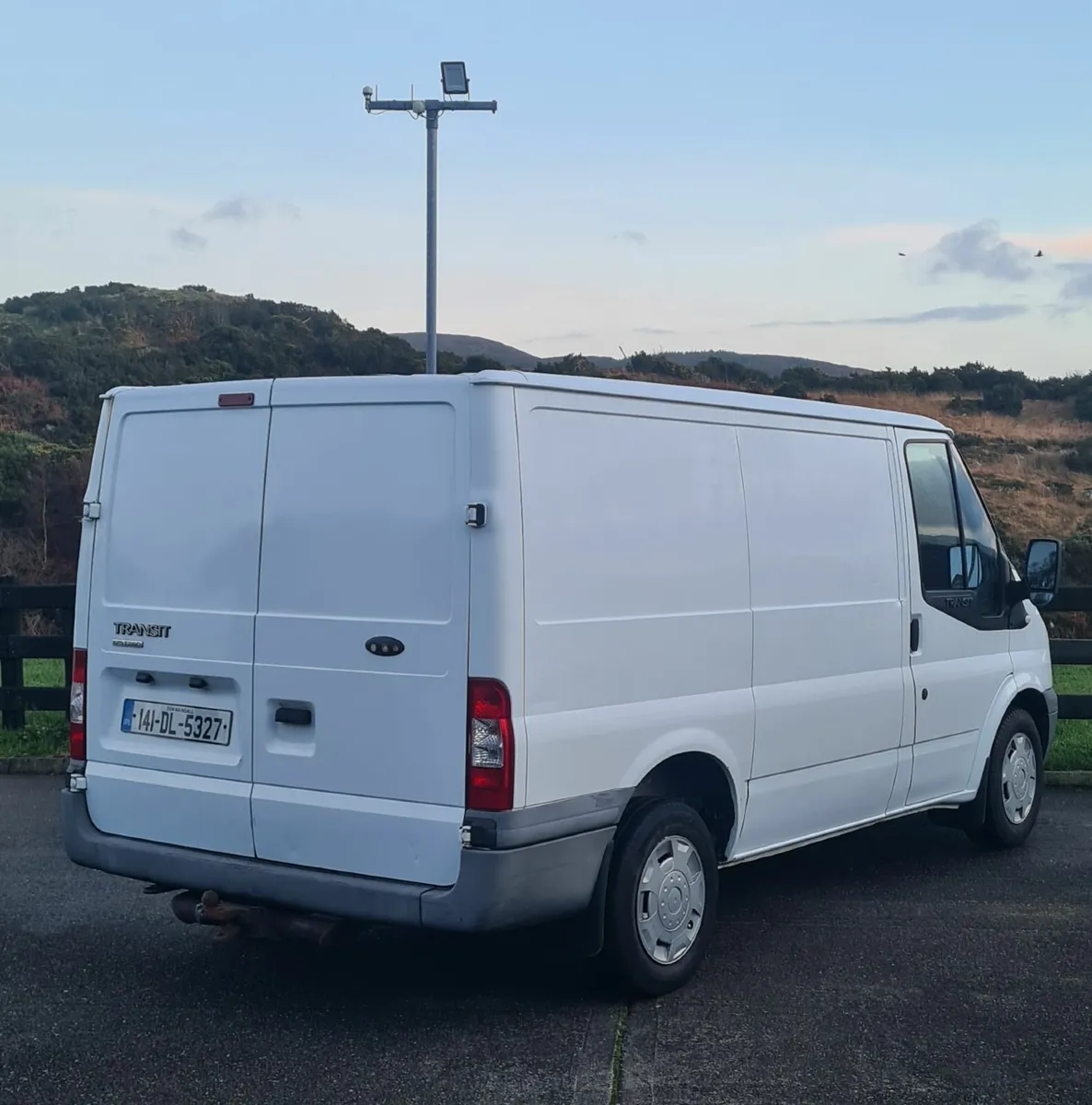 141 Ford Transit ** Tested & taxed ** - Image 3