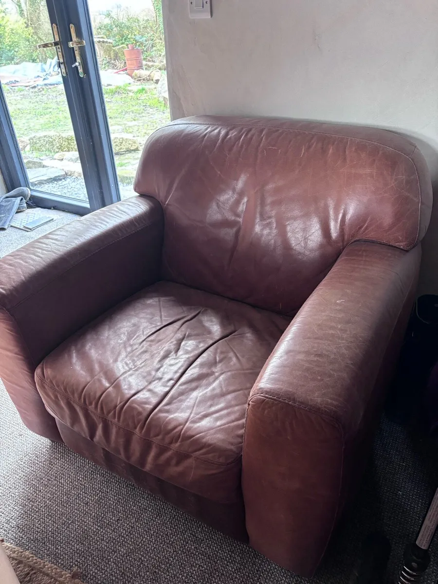 FREE 3 seater sofa & 2 armchairs - Image 4