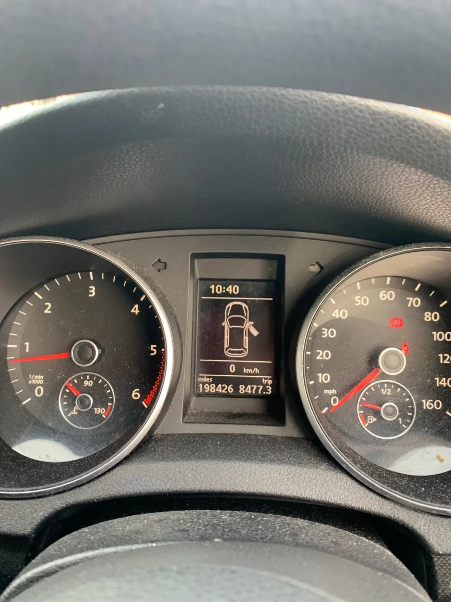 Volkswagen Golf 2010 Bluemotion - Image 3