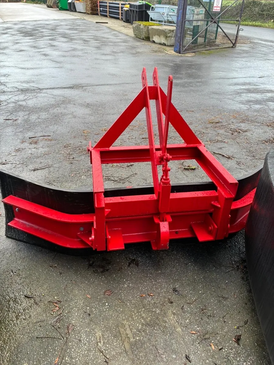 Fox yard scraper - Image 2