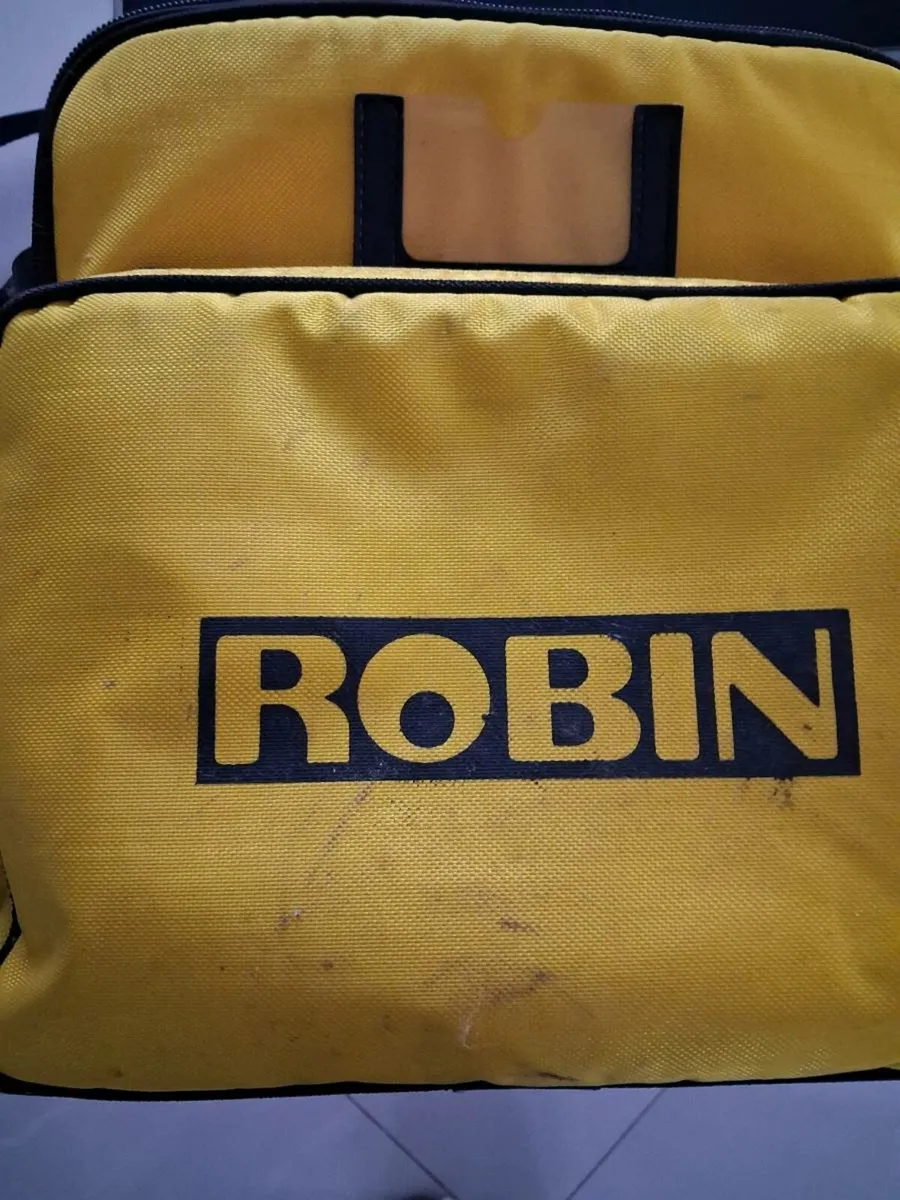 Robin Electrical test Equipment - Image 2