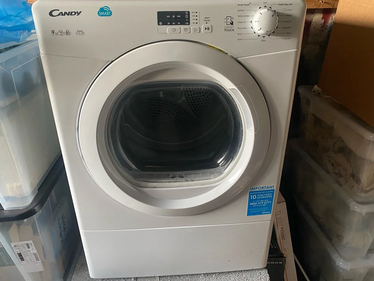 Candy CSV V9LG-80 9kg Vented Tumble Dryer - Image 1