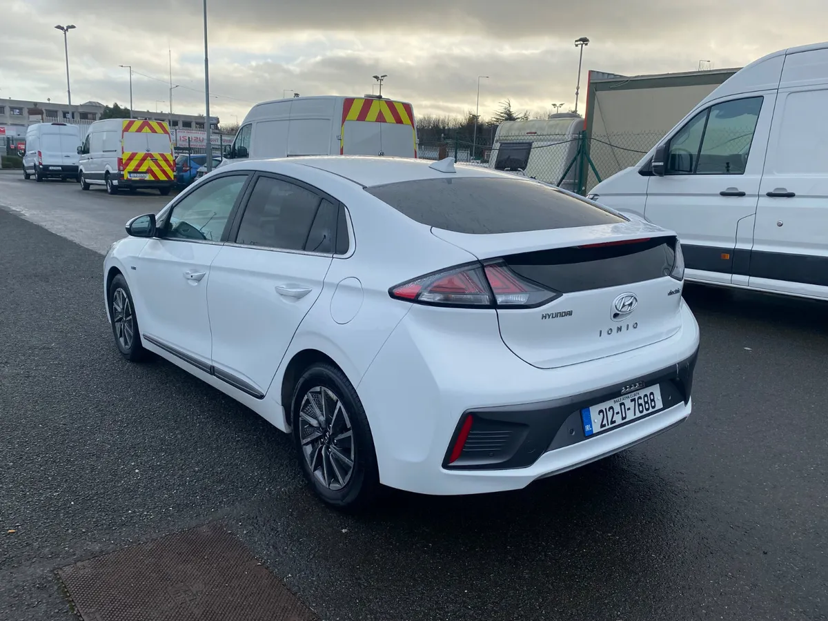 2021 Hyundai IONIQ 38.3KWH Electric - Image 4