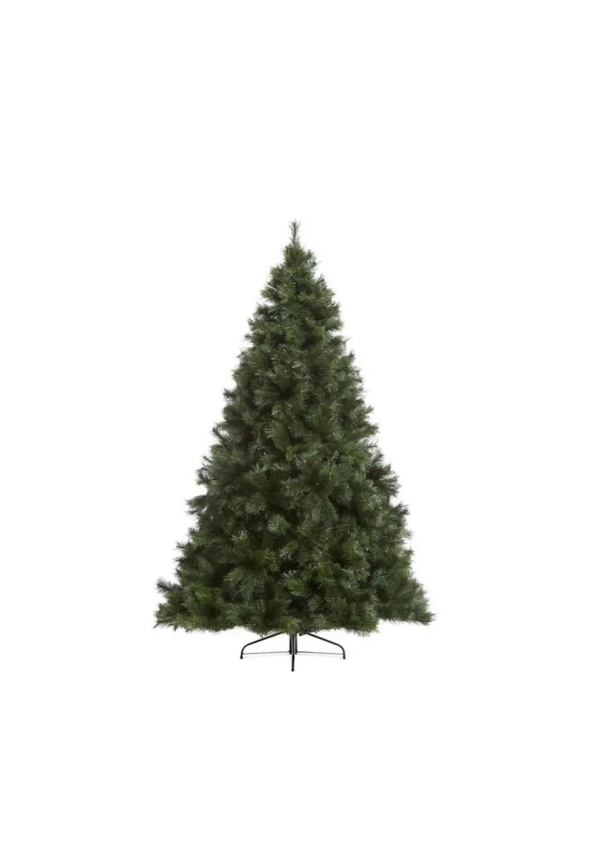 Christmas tree 8ft - Image 1