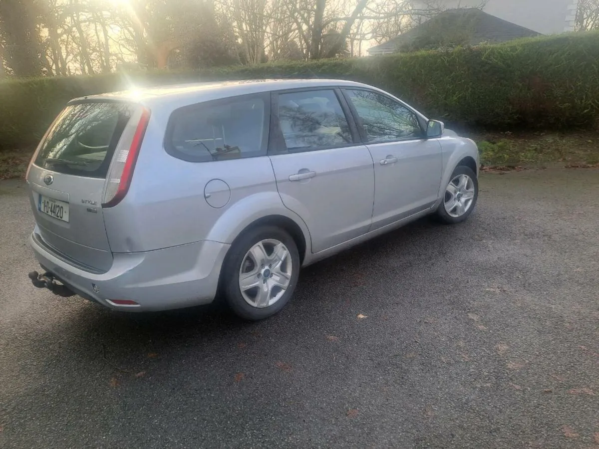 2011 Ford Focus 1.6D Estate - Image 3