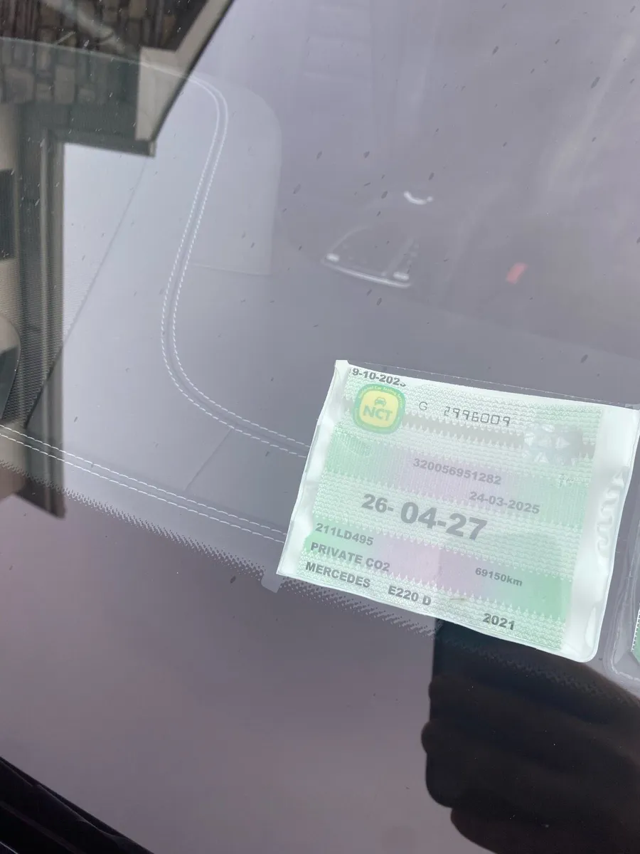 Mercedes E220d AMG Line - Image 4