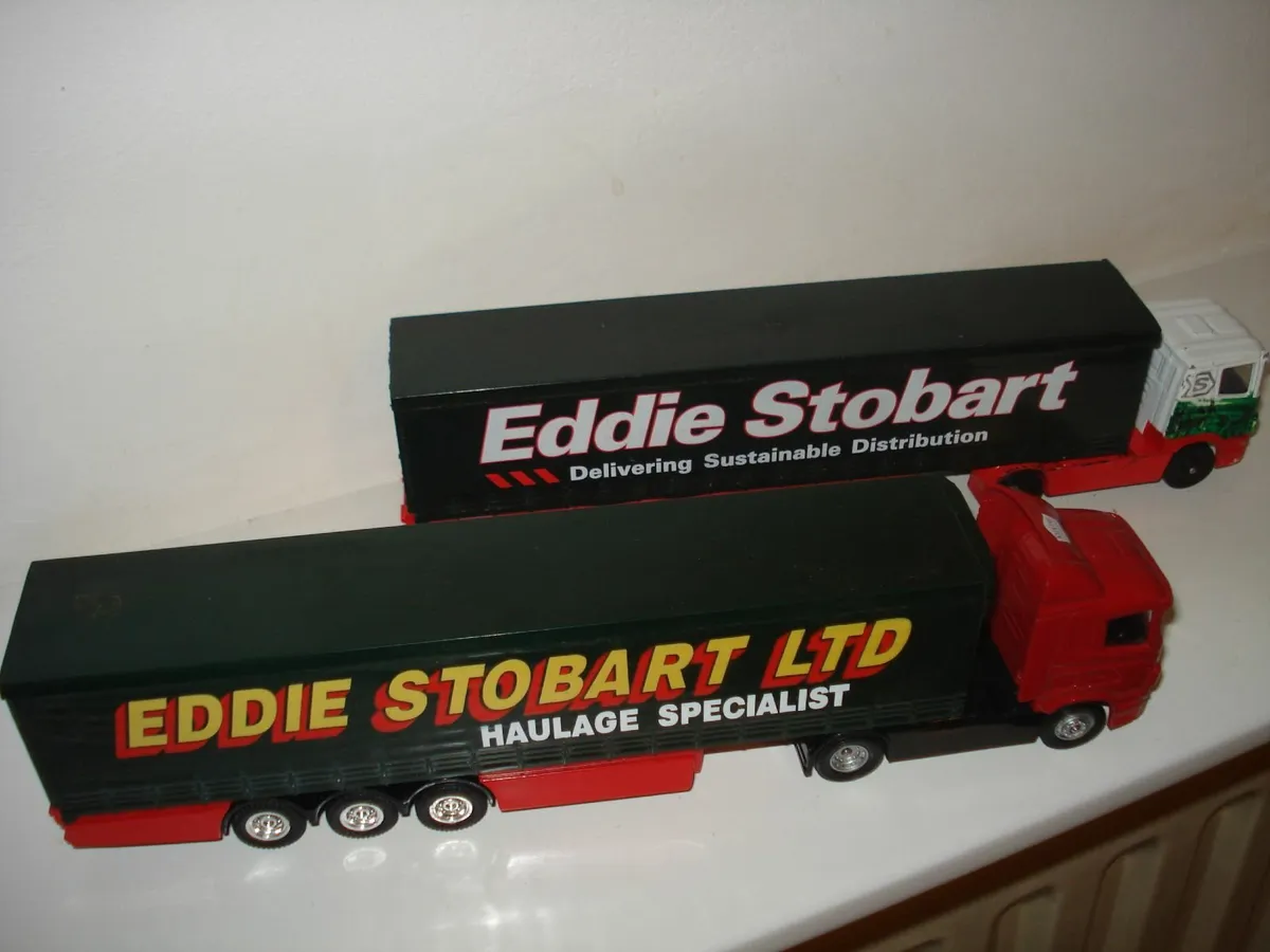 CORGI EDDIE STOBART TRUCKS. 1/64 SCALE. - Image 2