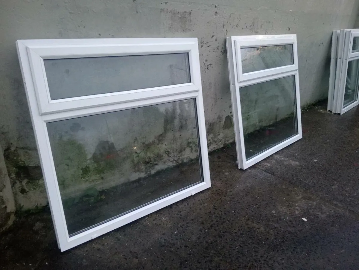 🎄2 MATCHING PVC WINDOWS AVAILABLE🎄 - Image 1