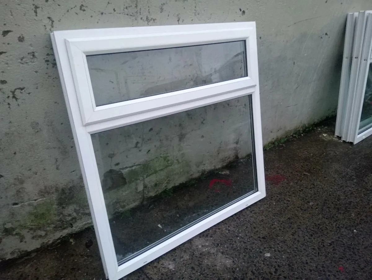 🎄2 MATCHING PVC WINDOWS AVAILABLE🎄 - Image 2