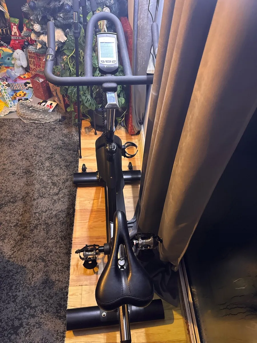 Exercise bike hit fitness G7 - Image 3