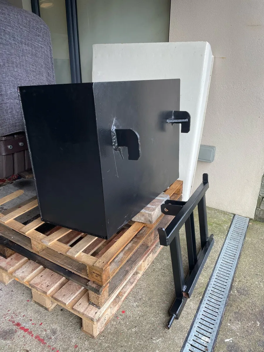 Rear weigh box - Image 2