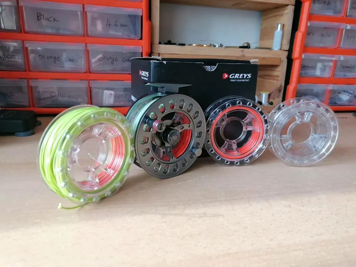 Greys QRS Fly Reel + 3 lines - Image 1