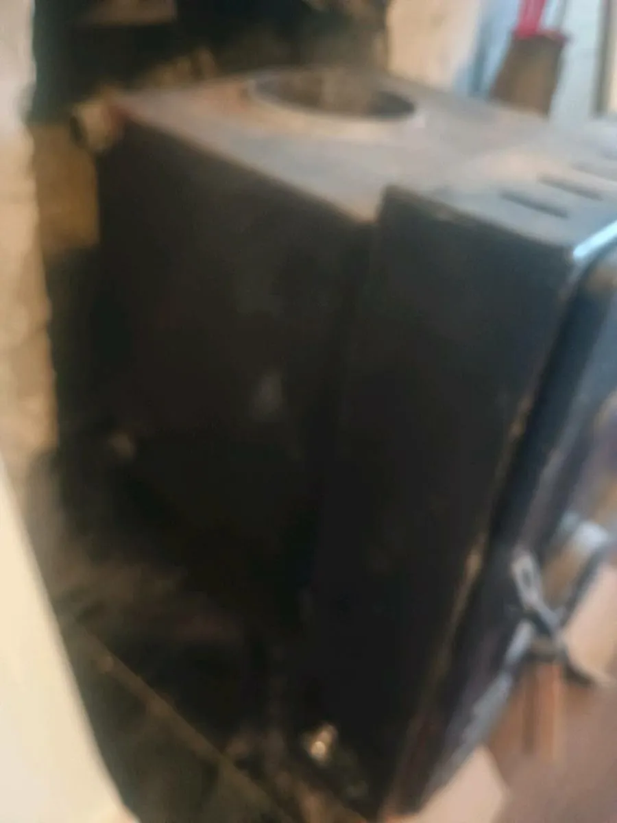 Inset boiler stove - Image 3