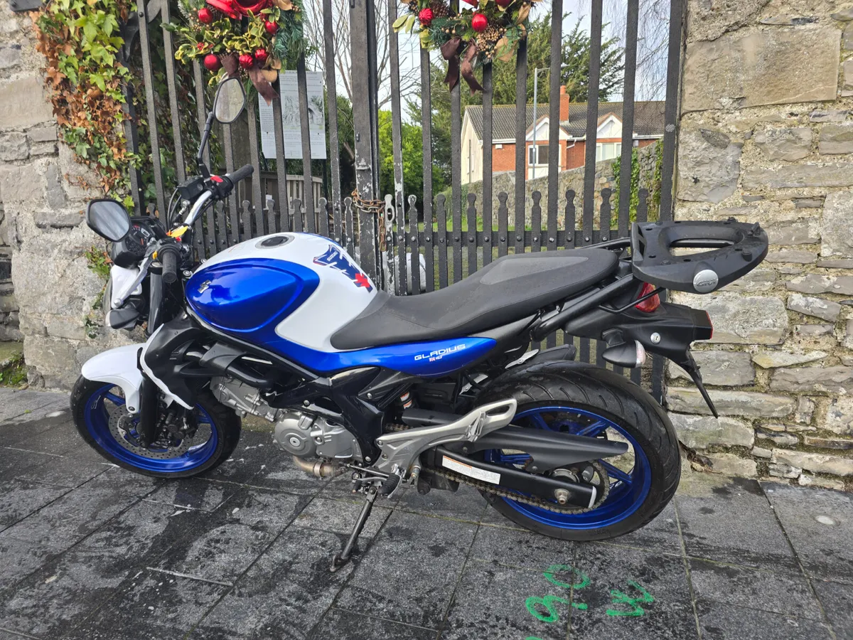 2015 SUZUKI GLADIUS 650 MOTO4U - Image 4