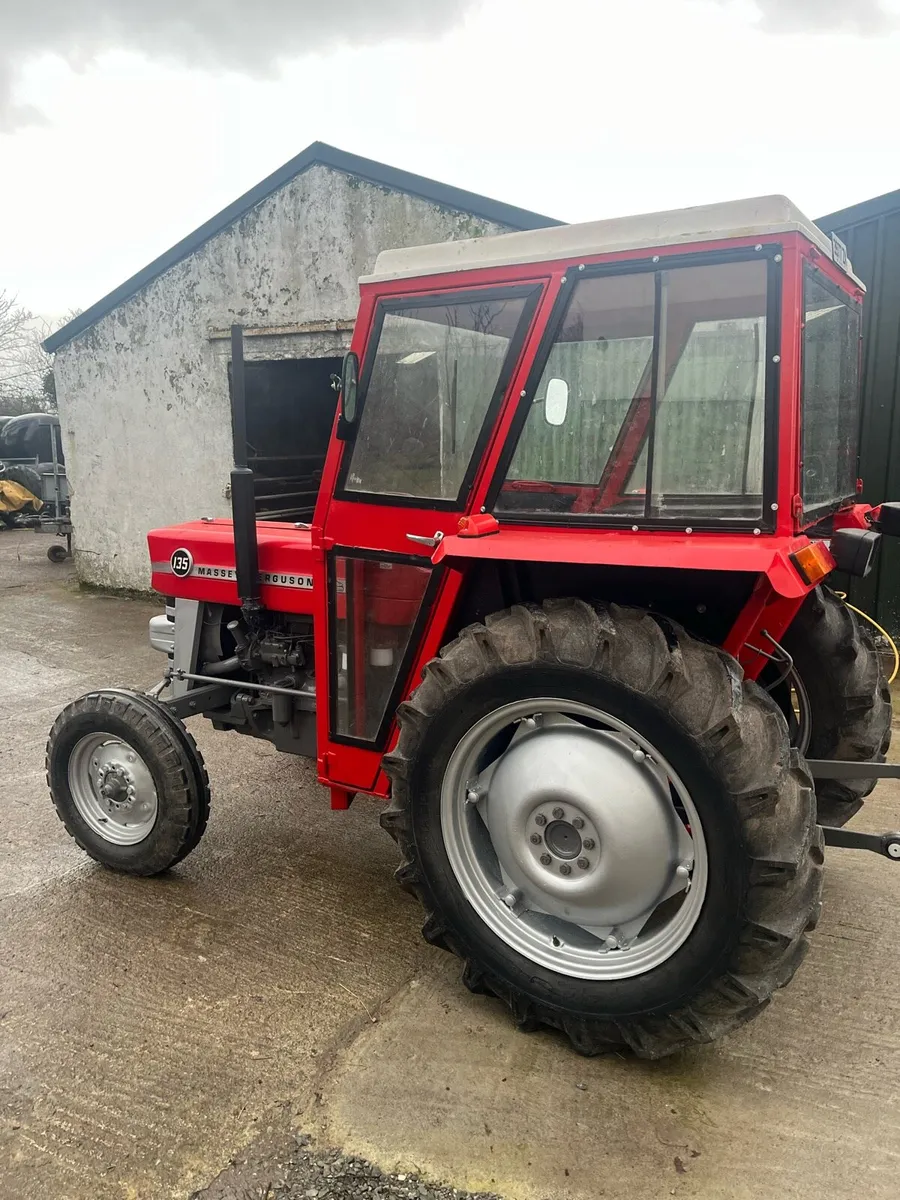Massey Ferguson 135 - Image 2