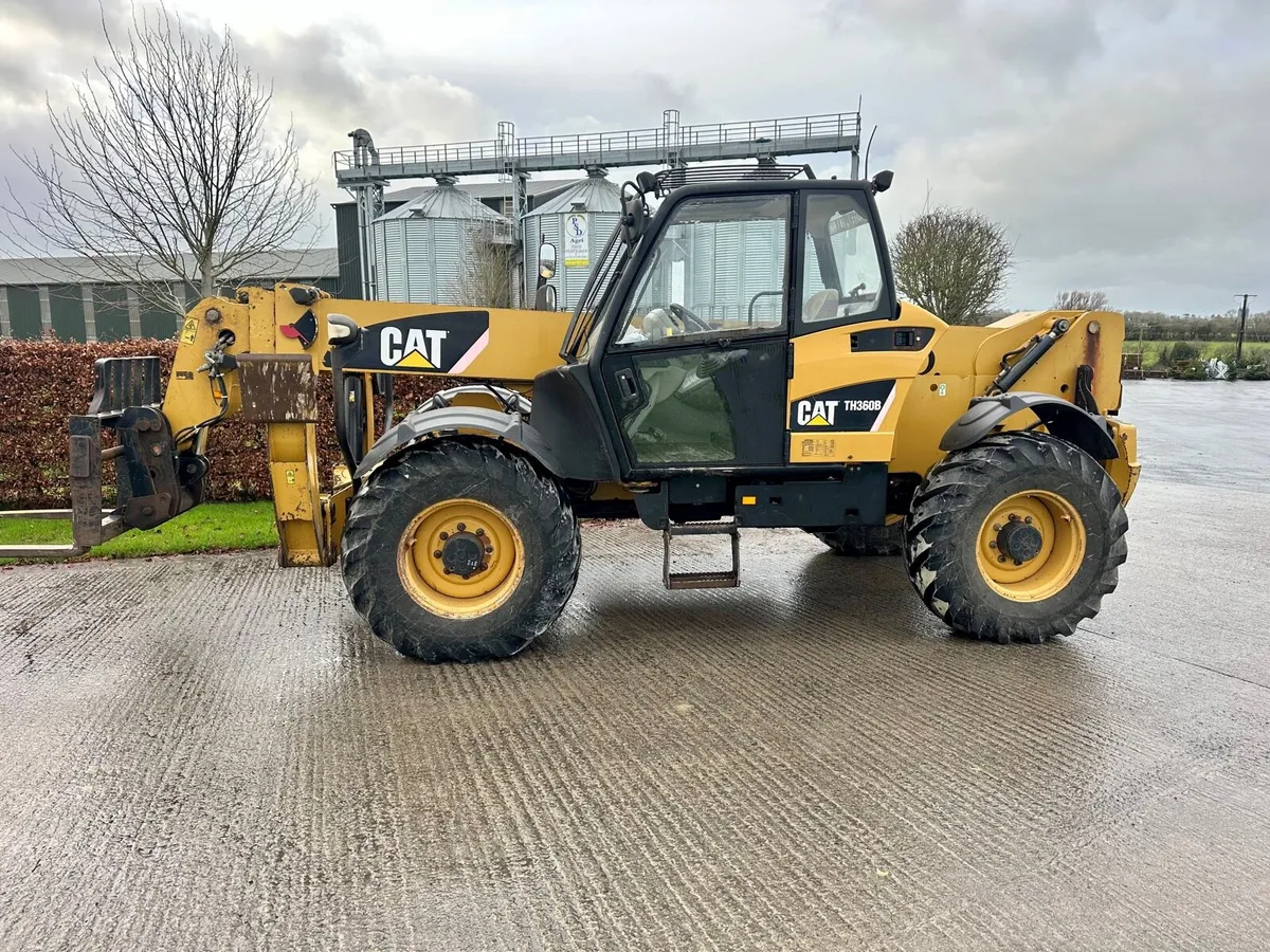 Caterpillar th360b no vat - Image 1