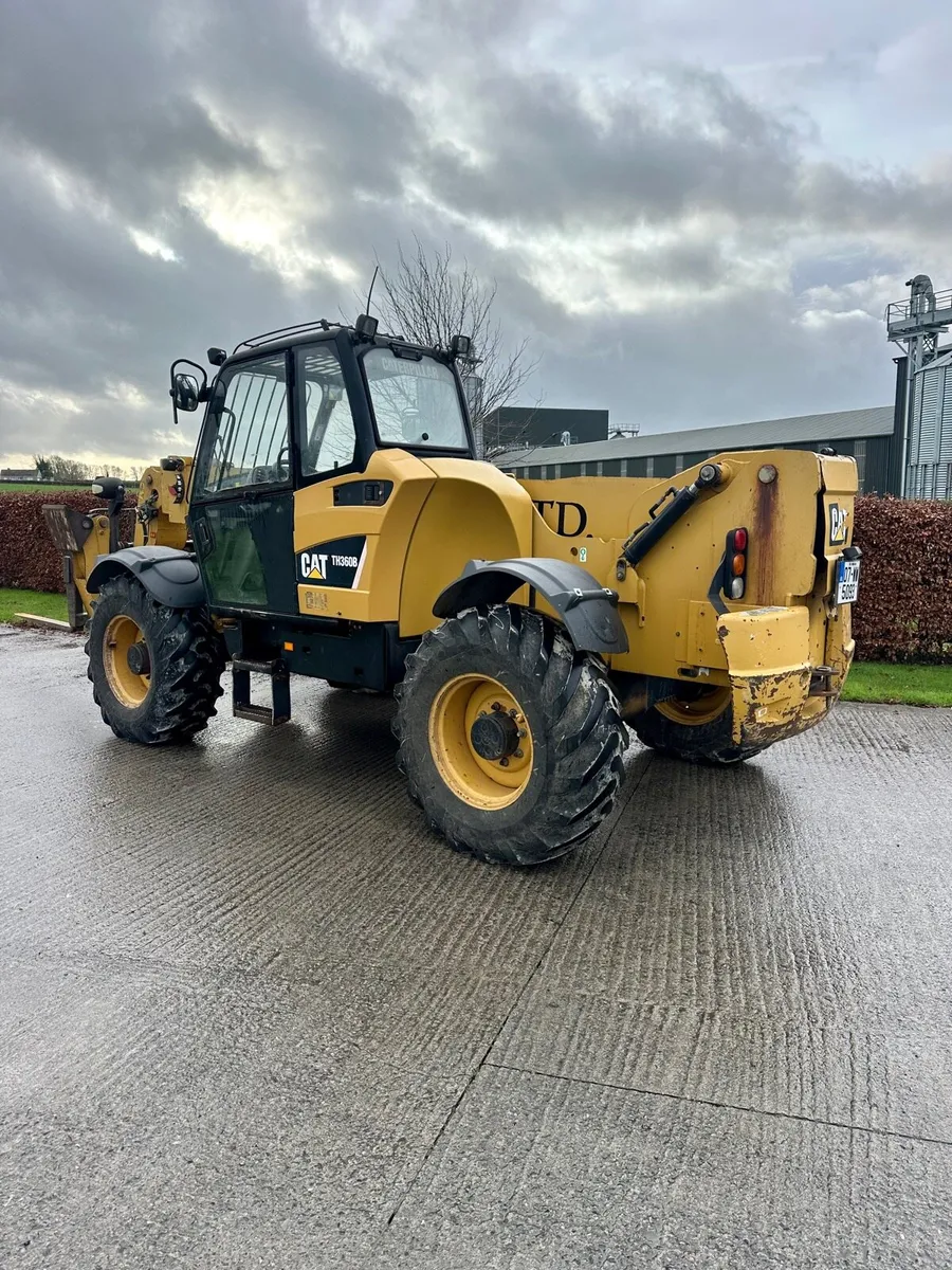 Caterpillar th360b no vat - Image 3