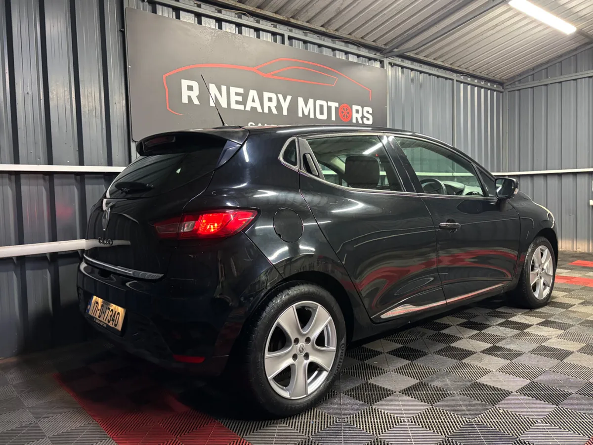 2017 Renault Clio 1.2 16V 75 DYNAMIQUE NAV - Image 3