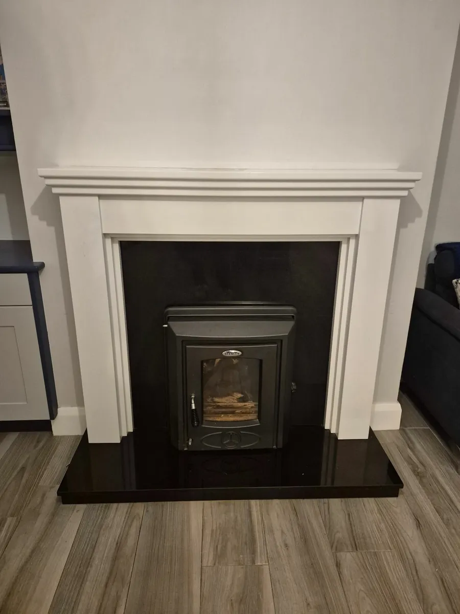 Fireplace and stove - Image 1