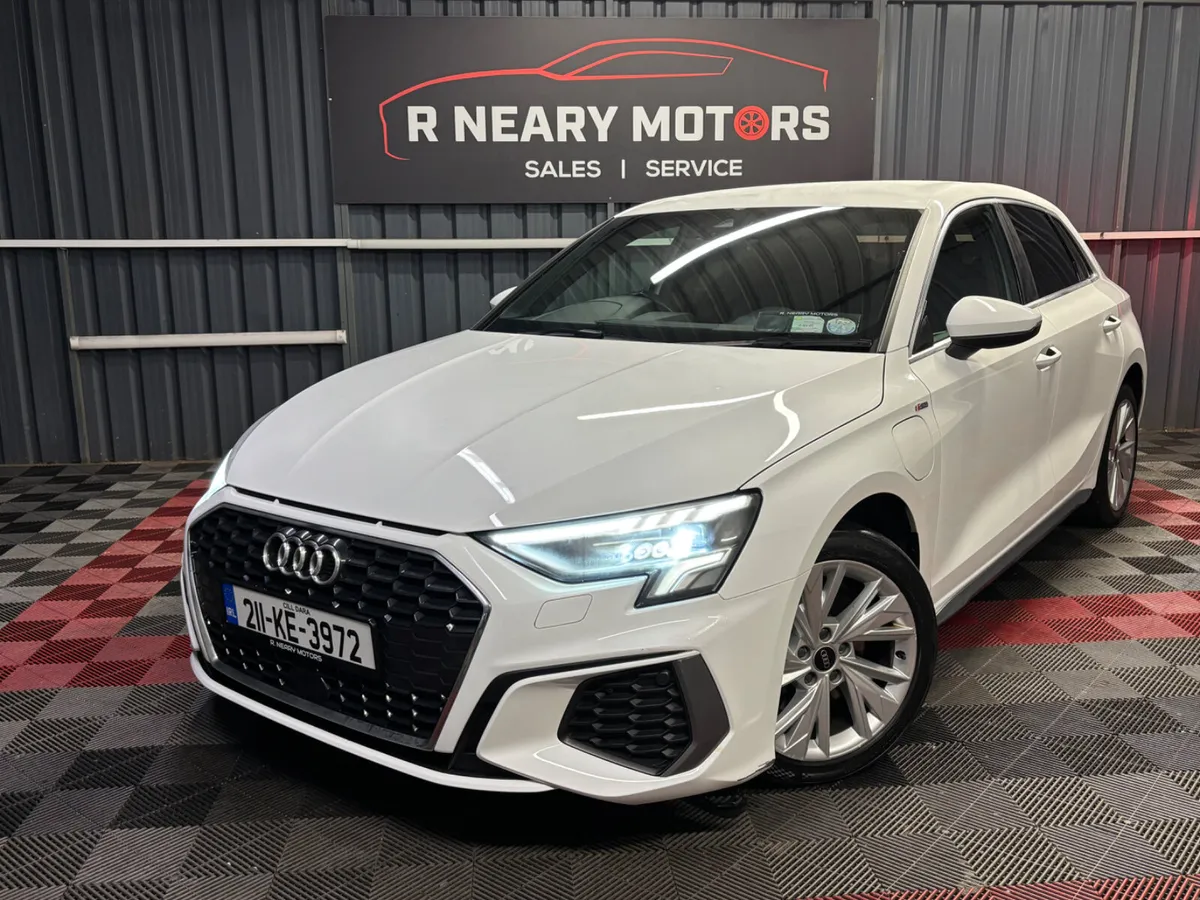2021 211 Audi A3 40 TFSI e 204HP S Tronic S Line - Image 1