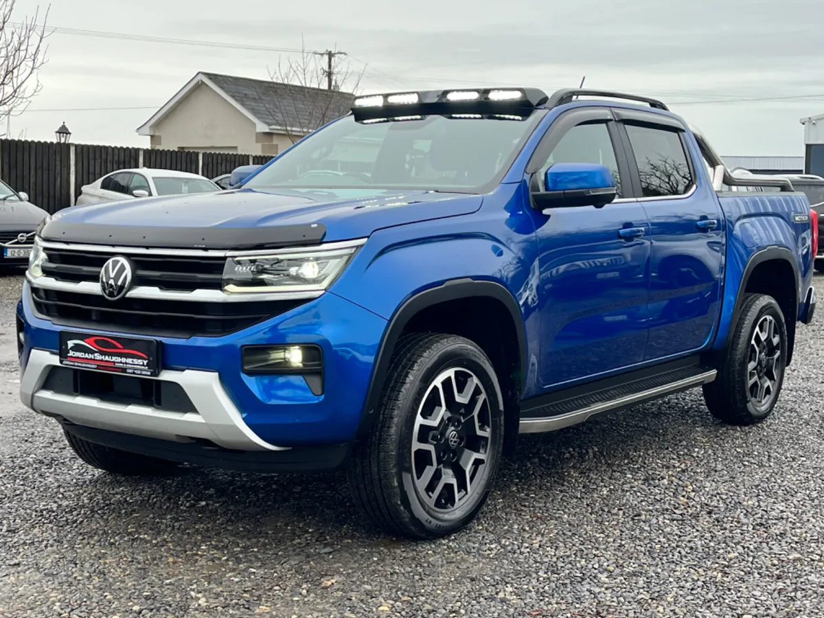 242 VOLKSWAGEN AMAROK STYLE *AS NEW* - Image 2