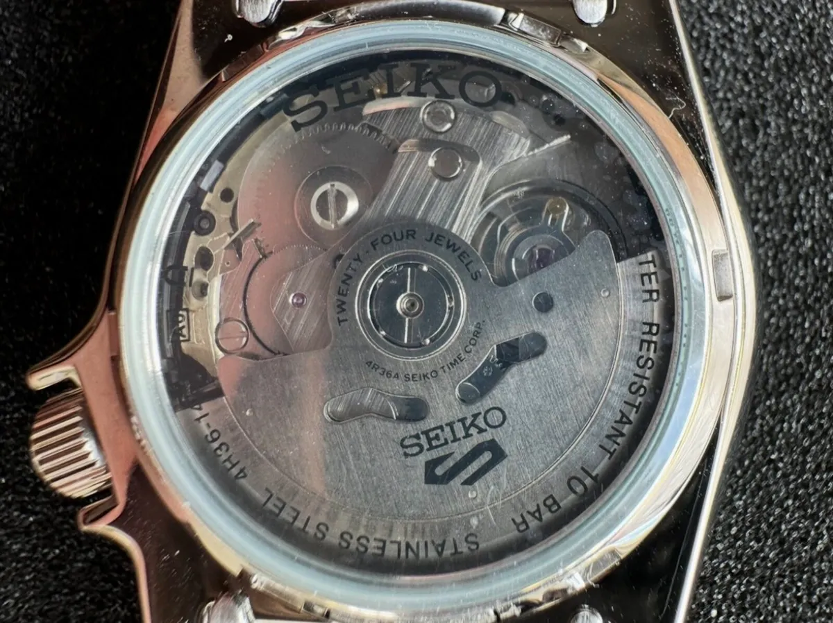 Seiko 5 Sports SKX Sports Style 38mm Watch - Image 3