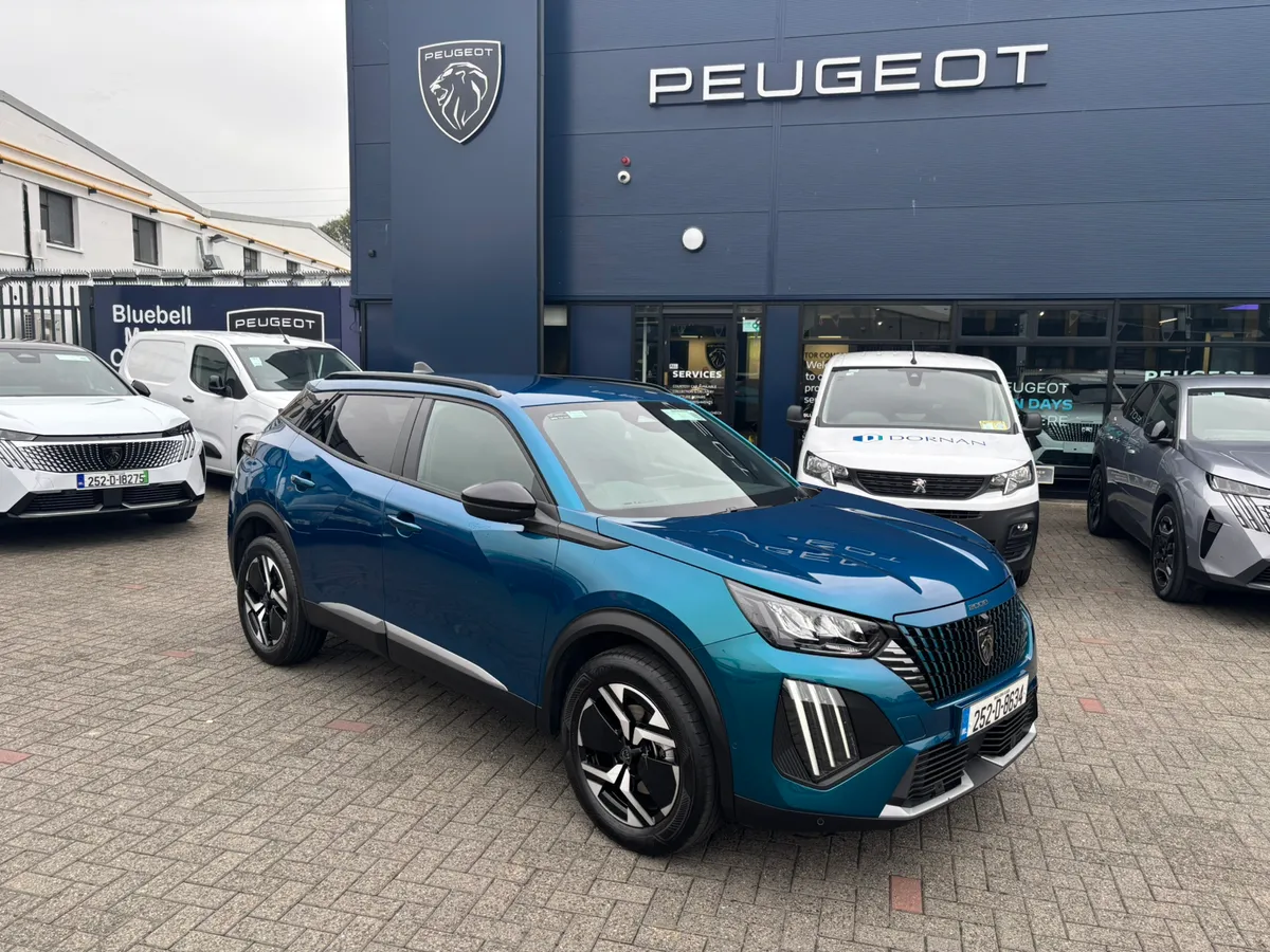 2025 Peugeot 2008 Allure Hybrid - Image 2