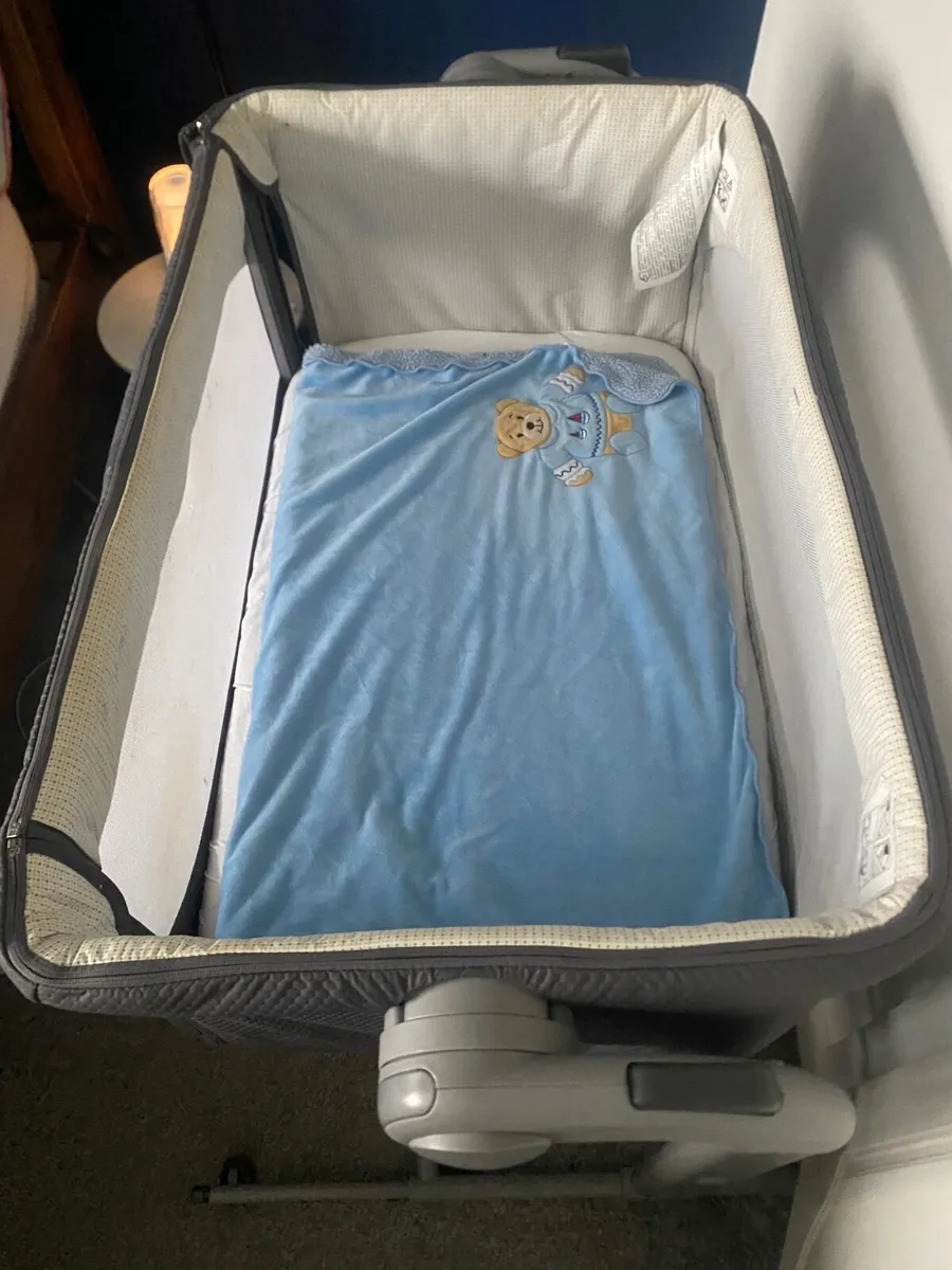 Chicco Baby cot - Image 1
