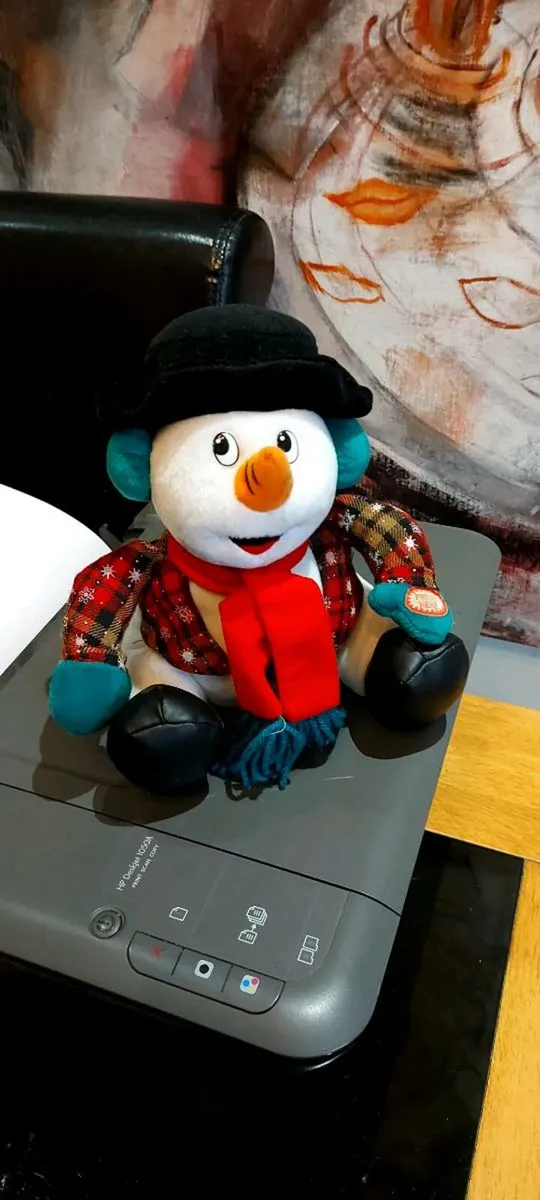 Vintage  Christmas  Singing Snowman - Image 1