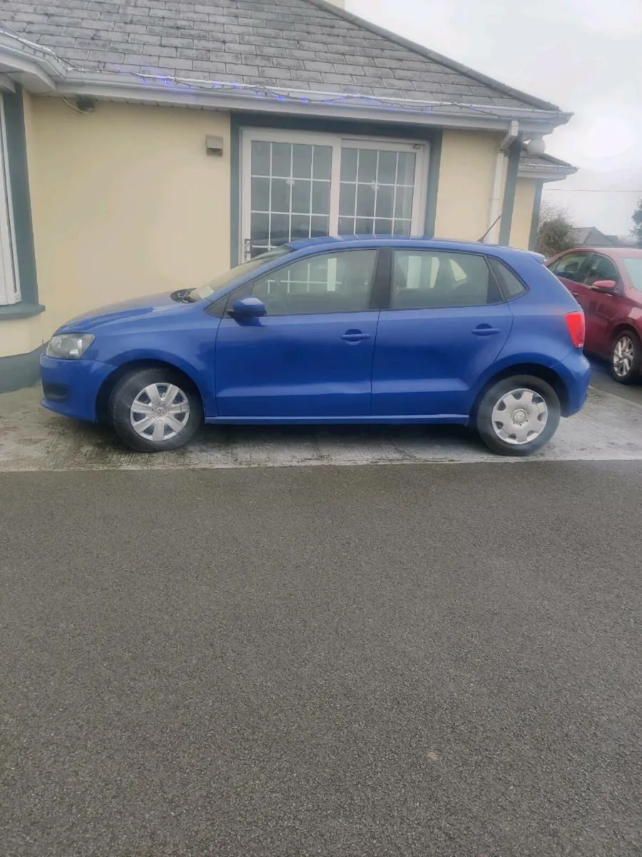 2011 VW Polo 1.2 €4250 ono - Image 3