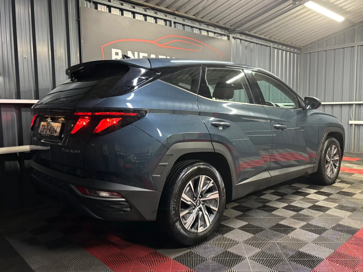 2023 231 Hyundai Tucson 2WD Comfort Plus Low KMS - Image 3