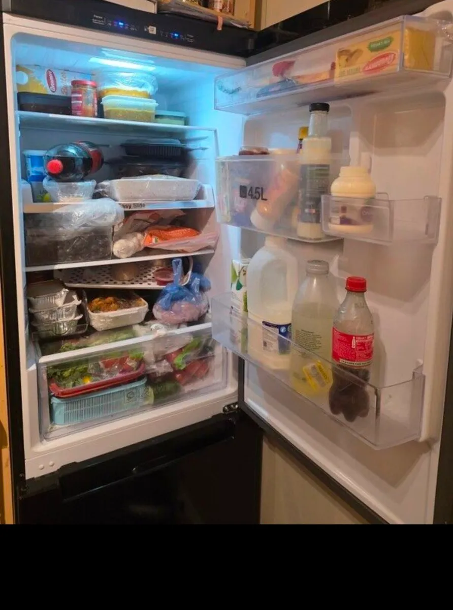 Samsung fridge freezer - Image 2