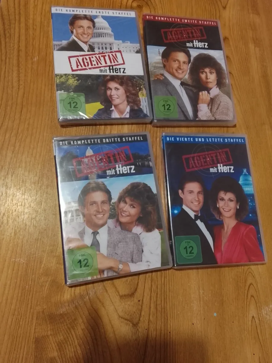 SCARECROW and MRS KING DVD - Image 1