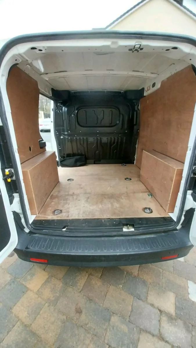 2⁰15 Fiat Doblo - Image 4