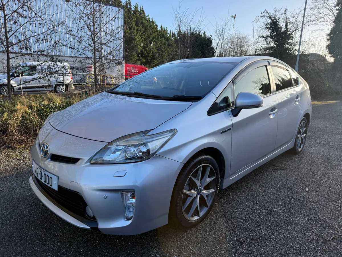 Toyota Prius G-Model!!! - Image 2