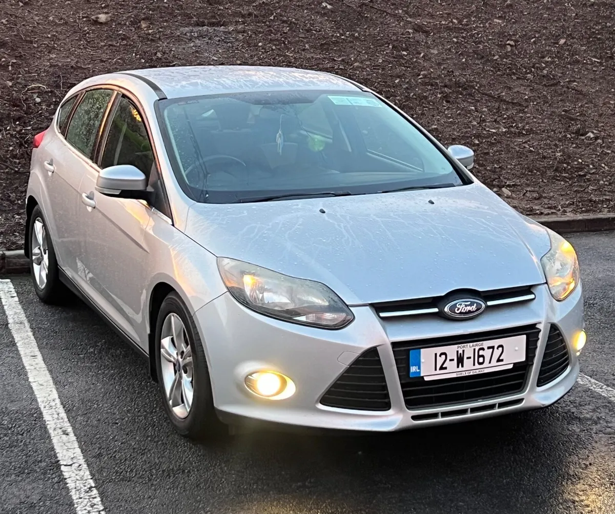 Ford Focus 2012 - Image 1