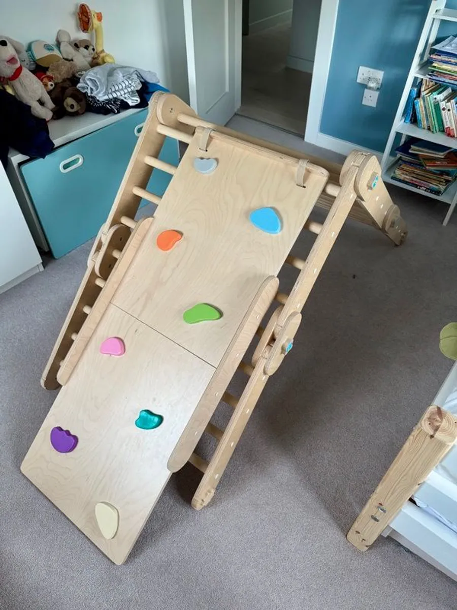 Beautiful Pikler Triangle & 2 Activity Slides - Image 4