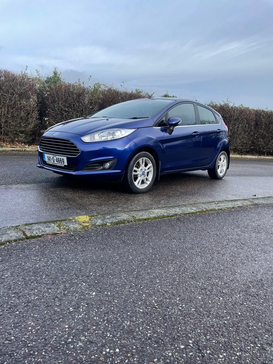 Ford Fiesta 2014 - Image 2