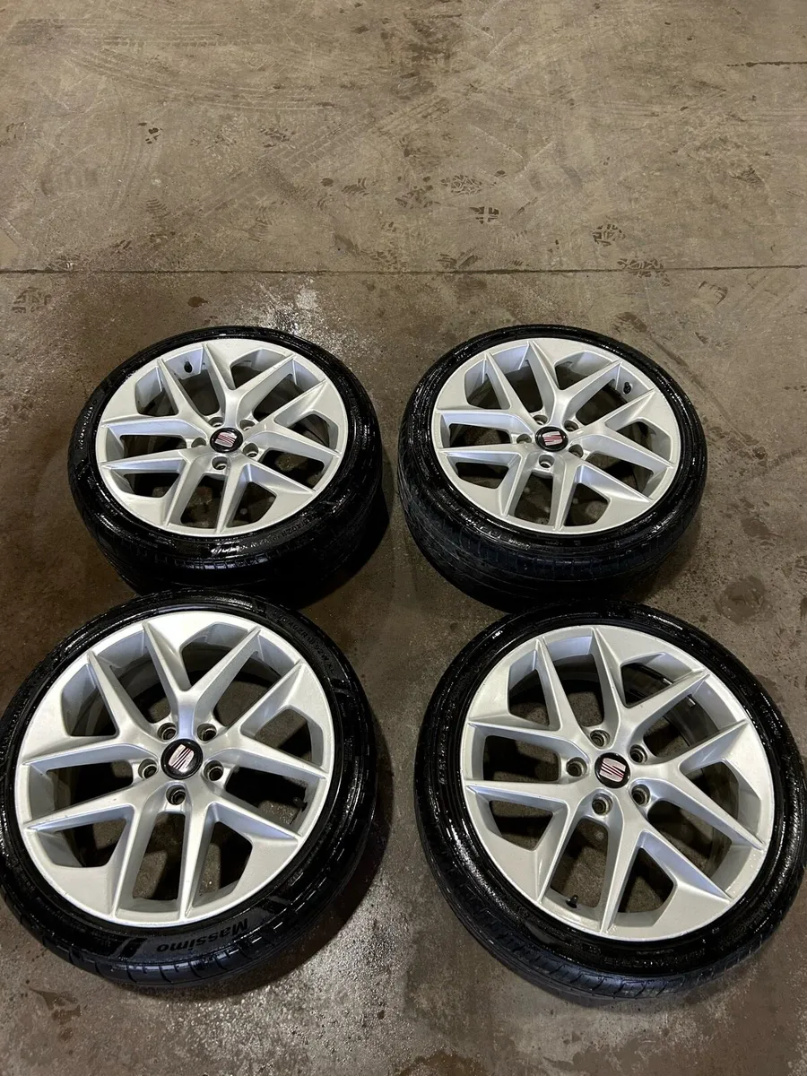 18” Seat Leon Fr alloys - Image 2